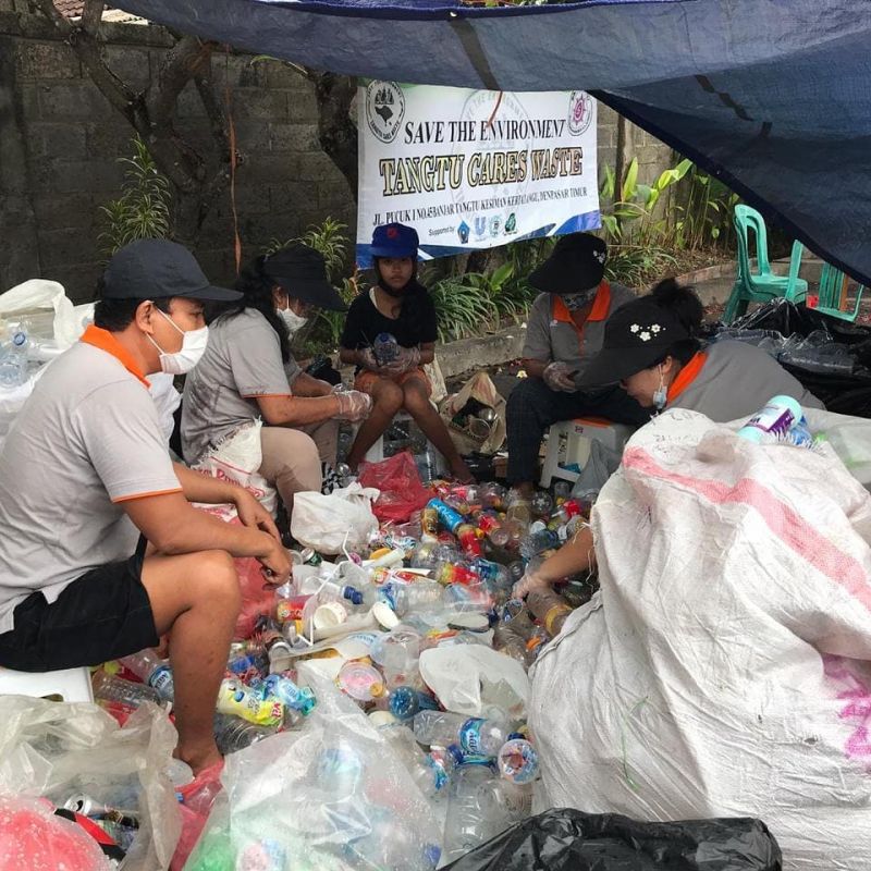 Kegiatan Bank Sampah TANGTU CARES WASTE Banjar Tangtu