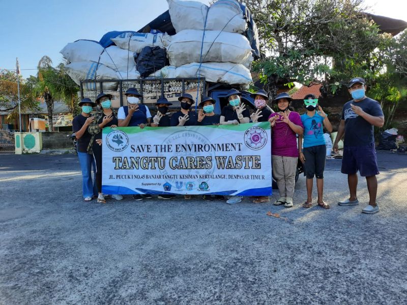 Kegiatan Bank Sampah "TANGTU CARES WASTE" Dusun Tangtu